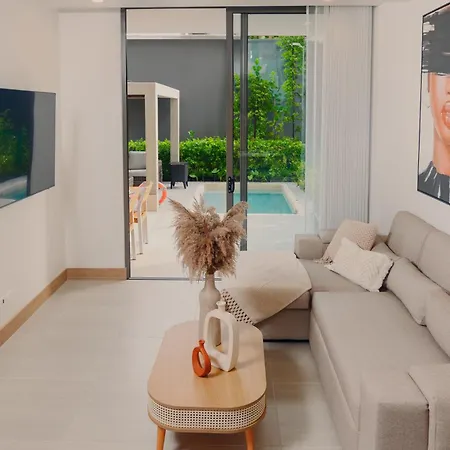 Beautiful With Private Pool & Apartamento