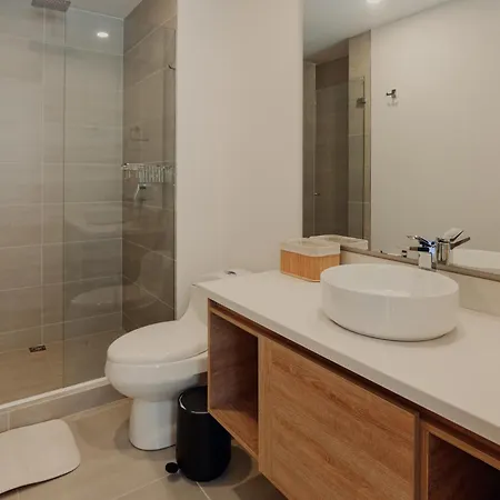 Apartamento Beautiful With Private Pool &